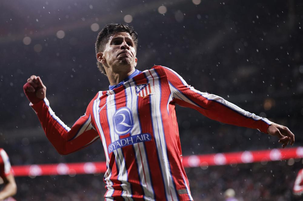 他以一记远 他以一记远